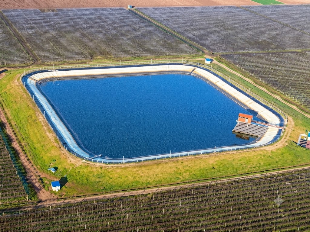hdpeGeomembraneForIrrigationWaterStorage